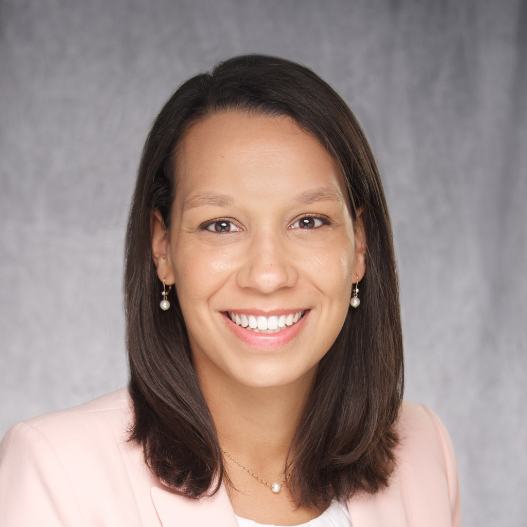Portrait Michelle Howard